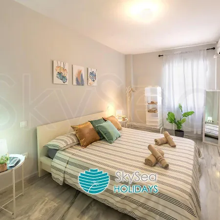 Apartment Sky Sea Holidays Turquesa Malaga