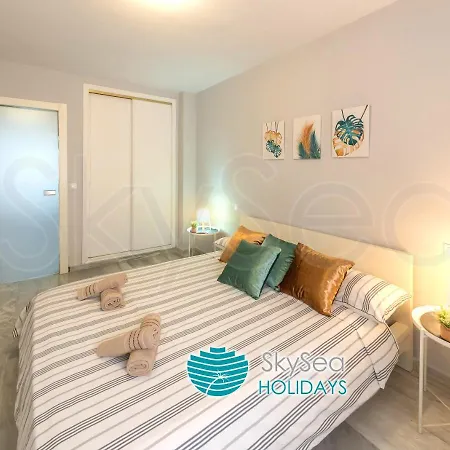 Sky Sea Holidays Turquesa Apartment Malaga
